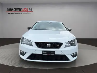 SEAT Leon 1.8 TSI FR Line — Berline dynamique, 180 ch, sans accident — exterior view