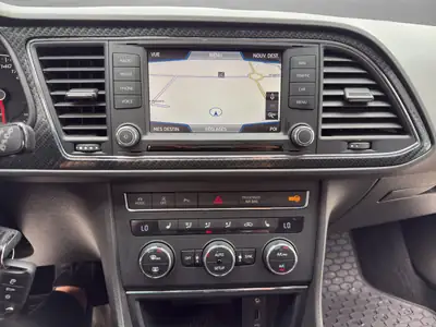 SEAT Leon 1.8 TSI FR Line — Berline dynamique, 180 ch, sans accident — Thumbnail 15