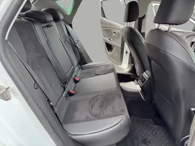 SEAT Leon 1.8 TSI FR Line — Berline dynamique, 180 ch, sans accident — Thumbnail 18