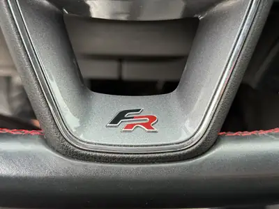 SEAT Leon 1.8 TSI FR Line — Berline dynamique, 180 ch, sans accident — Thumbnail 24