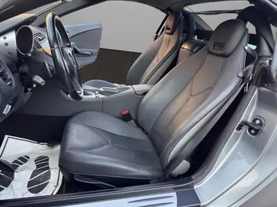 Mercedes-Benz SLK 200 Kompressor — Cabriolet dynamique, cuir premium et entretien complet — detail