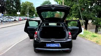 Citroën C3 Aircross 1.4i Swiss Style — Petit SUV compact, sans accident, essence économique — Thumbnail 7