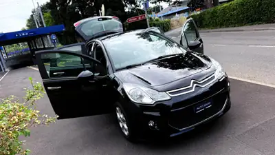 Citroën C3 Aircross 1.4i Swiss Style — Petit SUV compact, sans accident, essence économique — Thumbnail 14