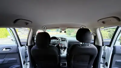 Citroën C4 Berline 1.6 VTi Séduction — Berline fiable, 81'000 km, sans accident — Thumbnail 8