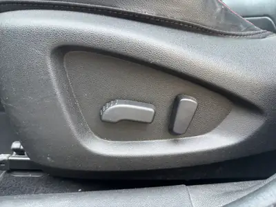 Renault Kadjar 1.2 Turbo Swiss Edition — SUV compact fiable, toit panoramique, sans accident — Thumbnail 21