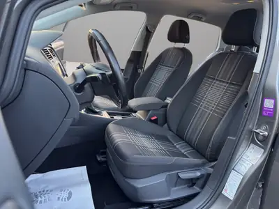 VW Golf 1.4 TSI Lounge DSG — Compacte dynamique, entretien à jour, 8 pneus inclus — Thumbnail 9