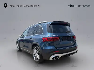 Mercedes-Benz GLB 35 AMG 4matic — SUV compact haute performance, 65 900 km — rear view