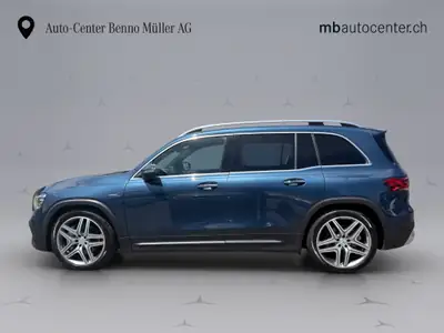Mercedes-Benz GLB 35 AMG 4matic — SUV compact haute performance, 65 900 km — side view