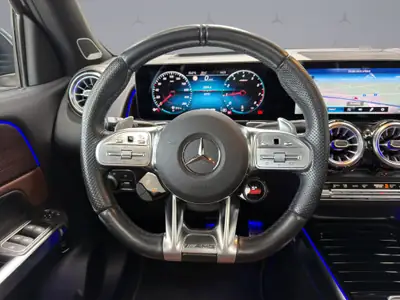 Mercedes-Benz GLB 35 AMG 4matic — SUV compact haute performance, 65 900 km — Thumbnail 12