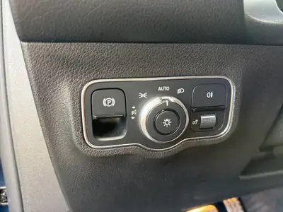 Mercedes-Benz GLB 35 AMG 4matic — SUV compact haute performance, 65 900 km — Thumbnail 17