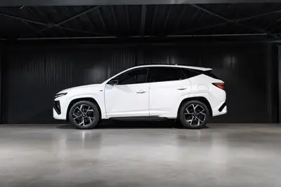 Hyundai Tucson 1.6 TGDI 48V N-Line — SUV hybride léger, 6 600 km, garantie 5 ans — arrière