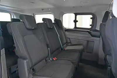 Ford Transit Custom Combi 320 — 8 places, attelage renforcé 3,5T, comme neuf — Thumbnail 17