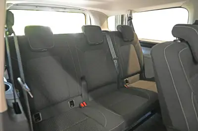 Ford Transit Custom Combi 320 — 8 places, attelage renforcé 3,5T, comme neuf — Thumbnail 18