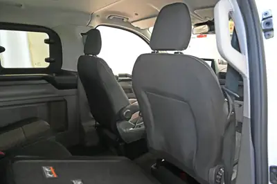 Ford Transit Custom Combi 320 — 8 places, attelage renforcé 3,5T, comme neuf — Thumbnail 21