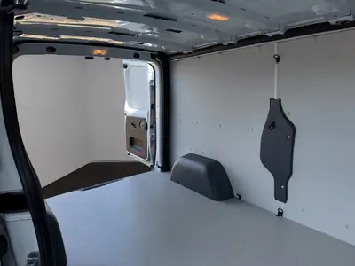 Renault Trafic 2.0 Blue dCi 130 — Utilitaire neuf, garantie constructeur, à peine rodé — Thumbnail 12