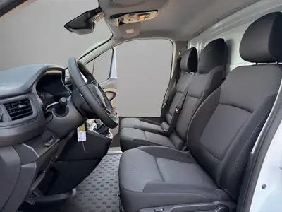 Renault Trafic 2.0 Blue dCi 130 — Utilitaire neuf, garantie constructeur, à peine rodé — Thumbnail 15