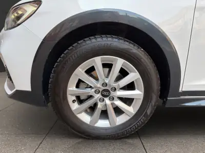 Audi A1 allstreet 30 TFSI — Citadine polyvalente, faible consommation et kilométrage — Thumbnail 9