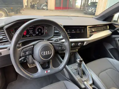 Audi A1 allstreet 30 TFSI — Citadine polyvalente, faible consommation et kilométrage — Thumbnail 15