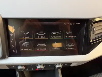 Audi A1 allstreet 30 TFSI — Citadine polyvalente, faible consommation et kilométrage — Thumbnail 25