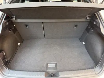 Audi A1 allstreet 30 TFSI — Citadine polyvalente, faible consommation et kilométrage — Thumbnail 30