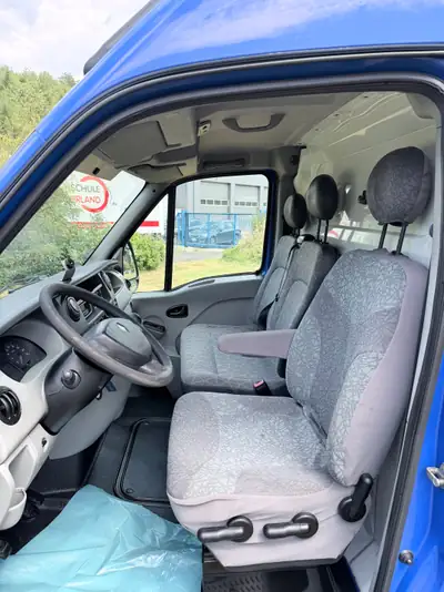 Renault Master L2H2 — Utilitaire diesel fiable, transmission révisée, entretien complet — Miniatura 9
