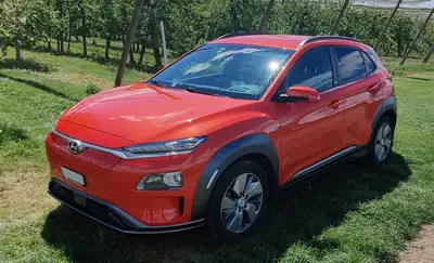 Hyundai Kona 64 kWh Electric Vertex — SUV électrique performant, 106 000 km — arrière