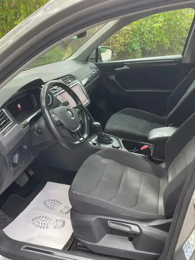 VW Tiguan 2.0 TSI Highline 4Motion — SUV polyvalent, intégralement révisé — Thumbnail 9