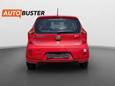 Kia Picanto 1.2 CVVT Style 2015 — Citadine économique, toit panoramique, 31'000 km seulement — interior