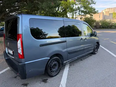 Peugeot Expert Tepee 2.0 HDi — Monospace 9 places, diesel fiable, histoire diplomatique — interior