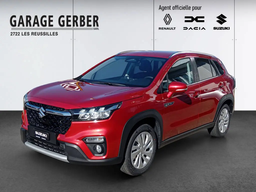 Suzuki S-Cross 1.4 T Sakura Hybrid 4x4 — SUV compact hybride, 100 km seulement