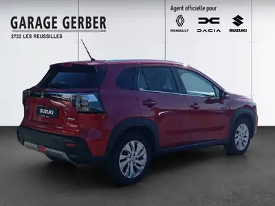 Suzuki S-Cross 1.4 T Sakura Hybrid 4x4 — SUV compact hybride, 100 km seulement — Armaturenbrett