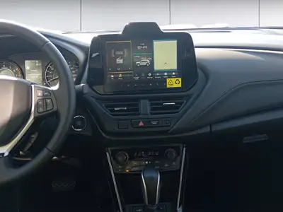 Suzuki S-Cross 1.4 T Sakura Hybrid 4x4 — SUV compact hybride, 100 km seulement — Miniatur 14