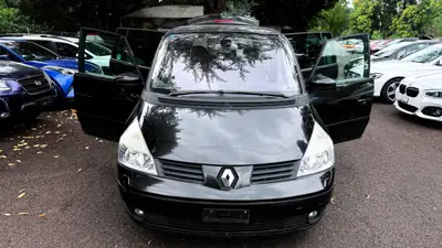 Renault Espace 2.0 Turbo Expression — Monospace spacieux, moteur turbo performant — Thumbnail 14