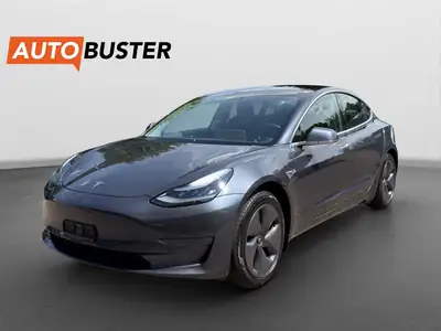 Tesla Model 3 Long Range Dual Motor AWD — Berline électrique haute performance, 58 500 km — exterior view