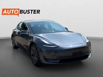 Tesla Model 3 Long Range Dual Motor AWD — Berline électrique haute performance, 58 500 km — Thumbnail 7
