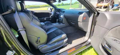 Dodge Challenger 6.1 HEMI SRT8 — Muscle car américain légendaire, 432 ch purs — Miniatur 14