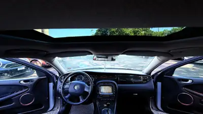 Jaguar X-Type Estate 2.0 V6 — Break élégant, bioéthanol, transformé utilitaire — Thumbnail 10