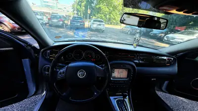 Jaguar X-Type Estate 2.0 V6 — Break élégant, bioéthanol, transformé utilitaire — Thumbnail 12