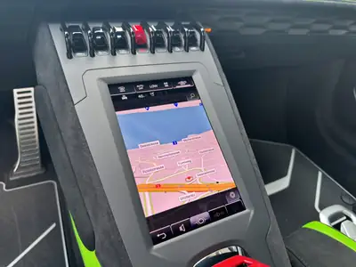 Lamborghini Huracán STO Coupé 2024 — Supercar de prestige, seulement 9'000 km — Thumbnail 12
