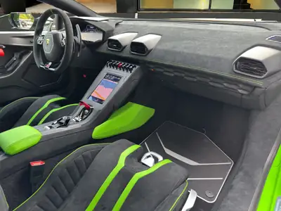 Lamborghini Huracán STO Coupé 2024 — Supercar de prestige, seulement 9'000 km — Thumbnail 16