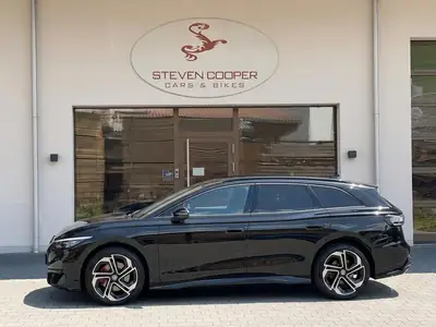 VW ID.7 Tourer GTX — Break électrique premium 340 ch, quasi neuf avec équipement complet — exterior view