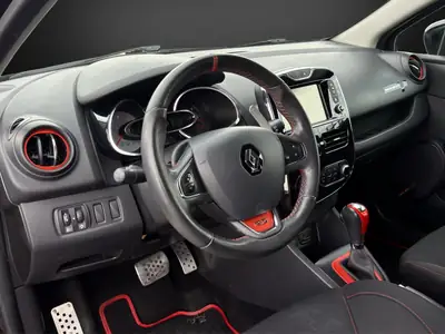 Renault Clio 1.6 T RS 200 EDC — Sportive compacte, 200 ch et boîte auto — Miniature 8
