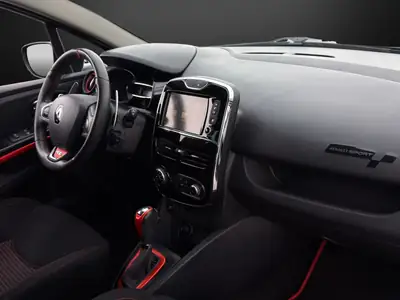 Renault Clio 1.6 T RS 200 EDC — Sportive compacte, 200 ch et boîte auto — Miniature 10