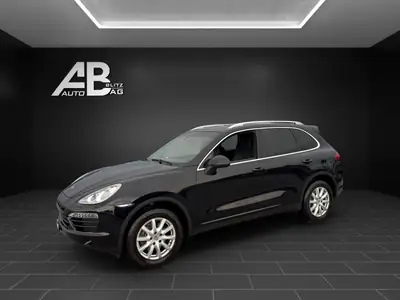 Porsche Cayenne Tiptronic 2013 — SUV premium 300 ch, entretien récent et garantie incluse — side view