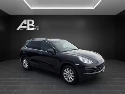 Porsche Cayenne Tiptronic 2013 — SUV premium 300 ch, entretien récent et garantie incluse — detail