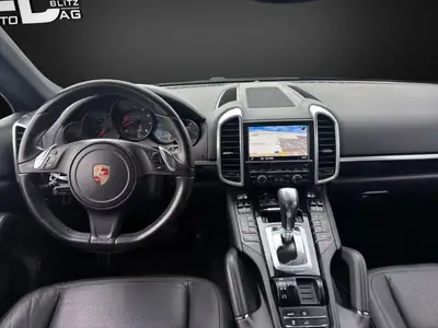 Porsche Cayenne Tiptronic 2013 — SUV premium 300 ch, entretien récent et garantie incluse — Thumbnail 11