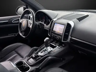 Porsche Cayenne Tiptronic 2013 — SUV premium 300 ch, entretien récent et garantie incluse — Thumbnail 10