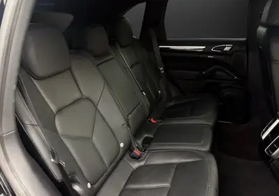 Porsche Cayenne Tiptronic 2013 — SUV premium 300 ch, entretien récent et garantie incluse — Thumbnail 13