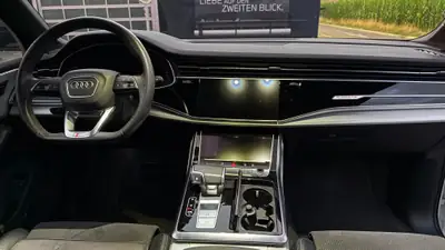 Audi Q7 55 TFSI e — SUV hybride rechargeable, 136'000 km, sans sinistre — Detail