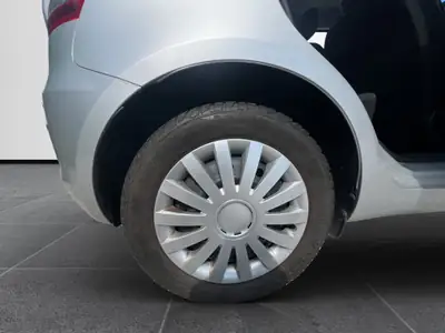 Suzuki Swift 1.2 Sergio Cellano — Citadine fiable, faible kilométrage, sans sinistre — Thumbnail 18